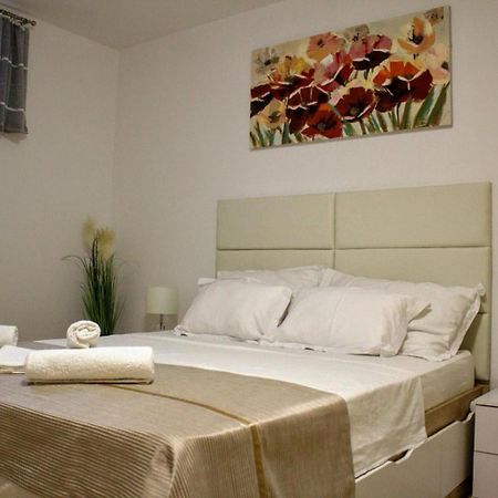 Apartment Danijela Zadar Exteriör bild